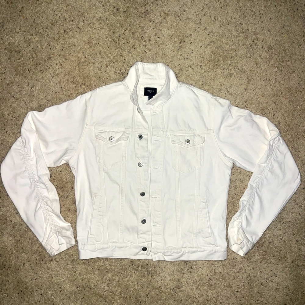 Forever 21 men’s white denim jean jacket!